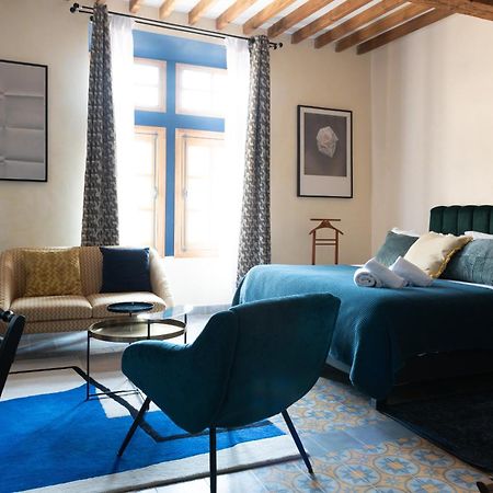 La Maison D'En Bas Des Seigneurs 쿠쿠론 외부 사진