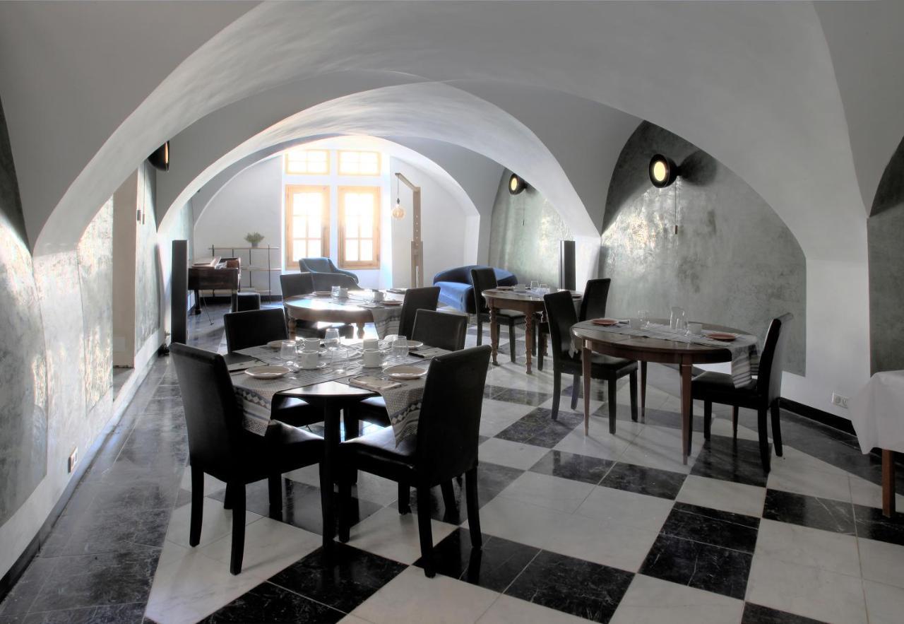 La Maison D'En Bas Des Seigneurs 쿠쿠론 외부 사진