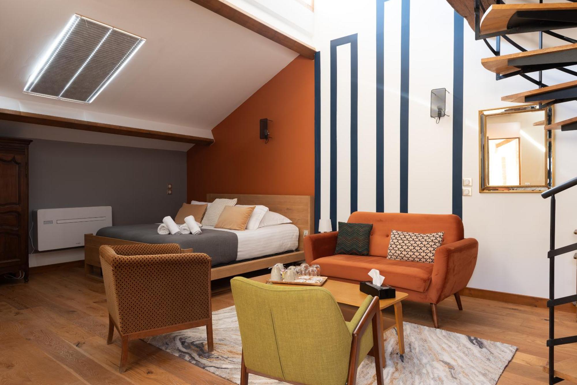 La Maison D'En Bas Des Seigneurs 쿠쿠론 객실 사진