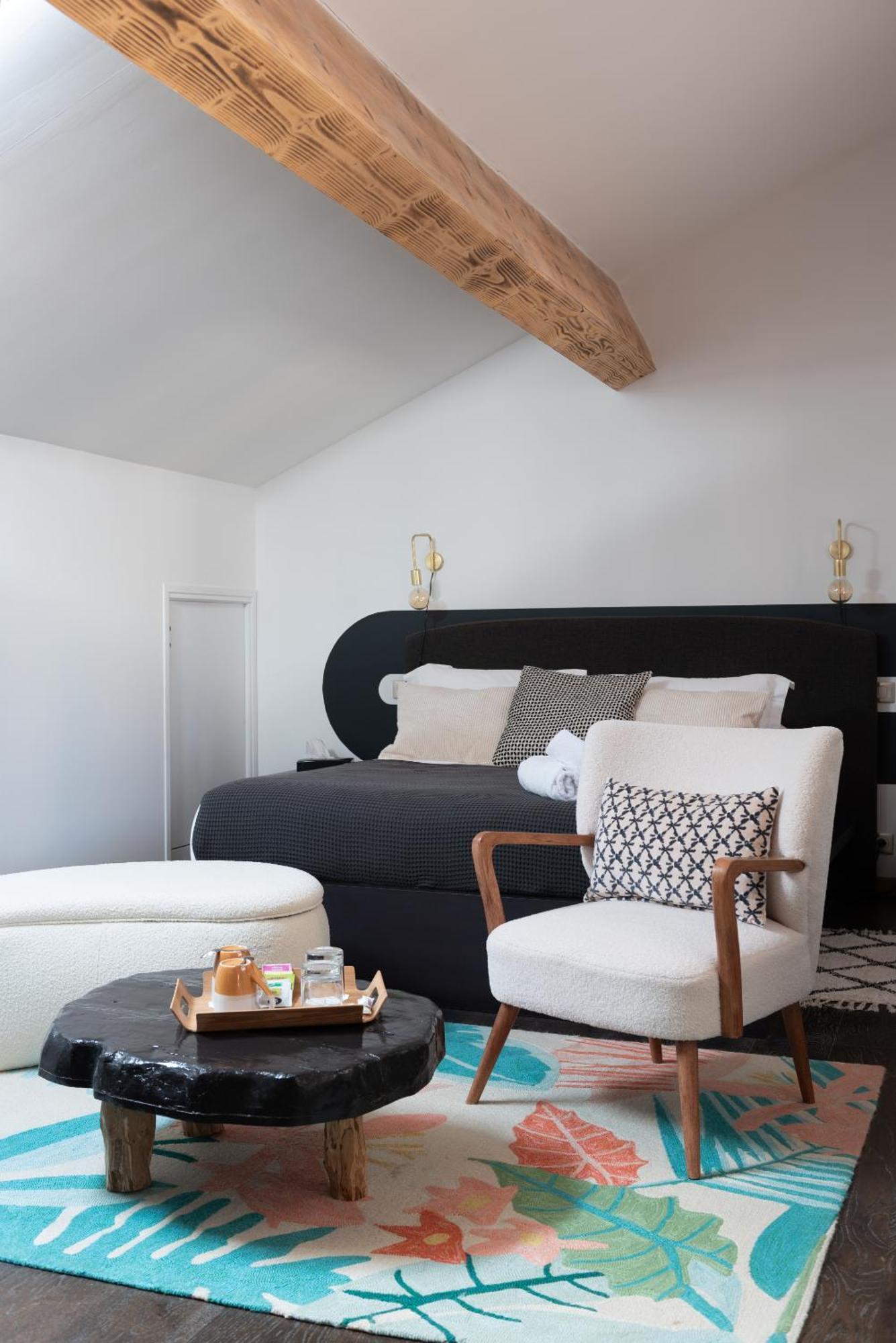 La Maison D'En Bas Des Seigneurs 쿠쿠론 객실 사진